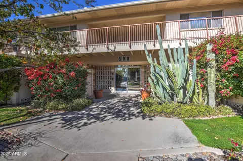 500 W Clarendon Ave #F5, Phoenix, AZ 85013