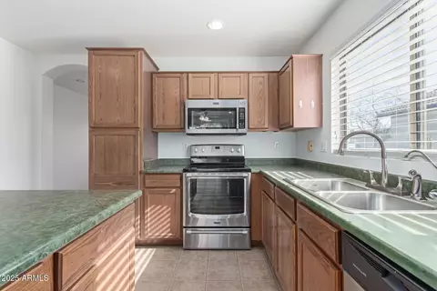 5802 S 14th St, Phoenix, AZ 85040 photo 10