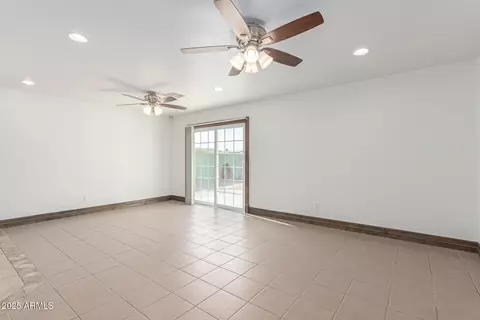 5802 S 14th St, Phoenix, AZ 85040 photo 7