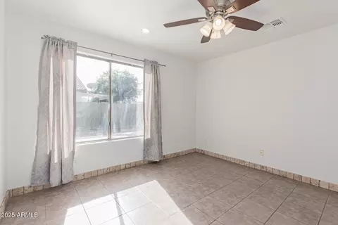 5802 S 14th St, Phoenix, AZ 85040 photo 13