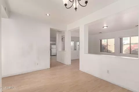 9442 W Palm Ln, Phoenix, AZ 85037 photo 11