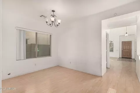 9442 W Palm Ln, Phoenix, AZ 85037 photo 12