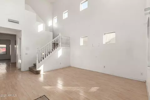 9442 W Palm Ln, Phoenix, AZ 85037 photo 8
