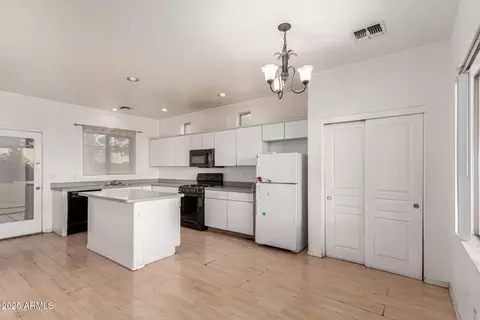 9442 W Palm Ln, Phoenix, AZ 85037 photo 16