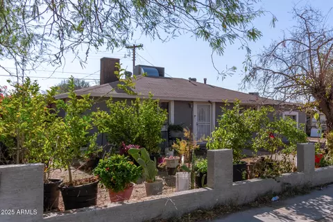 6337 W Mitchell Dr, Phoenix, AZ 85033 photo 21