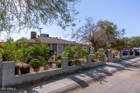6337 W Mitchell Dr, Phoenix, AZ 85033 photo 6