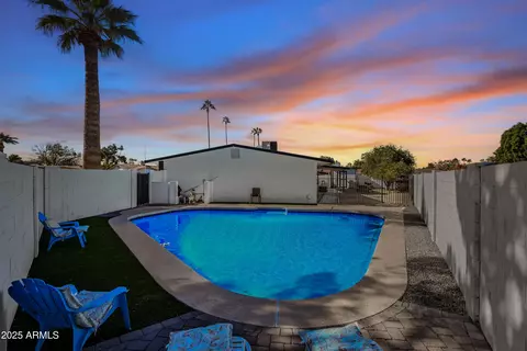 Exterior - 1344 Ellis Cir, Mesa, AZ 85203 photo 3 of 9