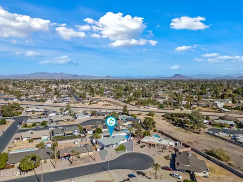 View/Area - 1344 Ellis Cir, Mesa, AZ 85203 photo 5 of 15