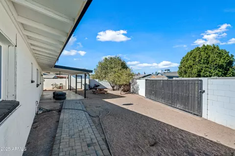 Exterior - 1344 Ellis Cir, Mesa, AZ 85203 photo 7 of 9