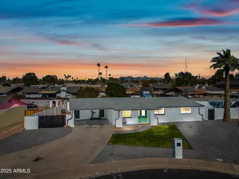View/Area - 1344 Ellis Cir, Mesa, AZ 85203 photo 15 of 15