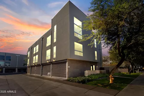 727 E Portland St #23, Phoenix, AZ 85006