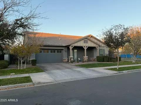 Exterior - 4288 E Comstock Dr, Gilbert, AZ 85296 photo 1 of 8
