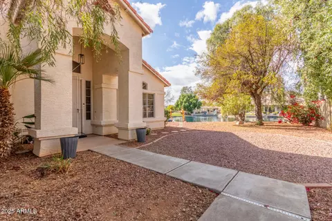 Exterior - 1205 E Tradewind Dr, Gilbert, AZ 85234 photo 4 of 10