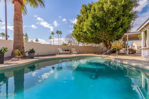 Exterior - 1205 E Tradewind Dr, Gilbert, AZ 85234 photo 8 of 10
