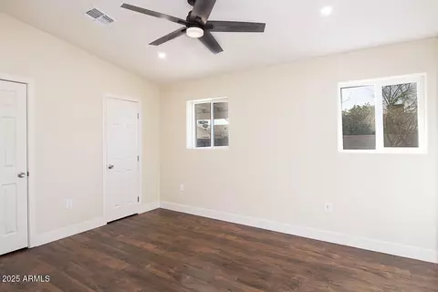 3215 E Captain Dreyfus Ave, Phoenix, AZ 85032 photo 18