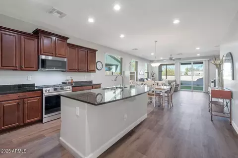 3392 E Strawberry Dr, Gilbert, AZ 85298 photo 6