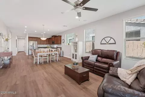 3392 E Strawberry Dr, Gilbert, AZ 85298 photo 9