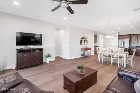 3392 E Strawberry Dr, Gilbert, AZ 85298 photo 13