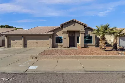 3844 W Misty Willow Ln, Glendale, AZ 85310