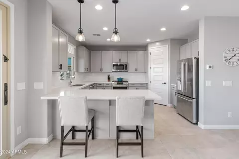 518 E Balao Dr, Phoenix, AZ 85085 photo 28