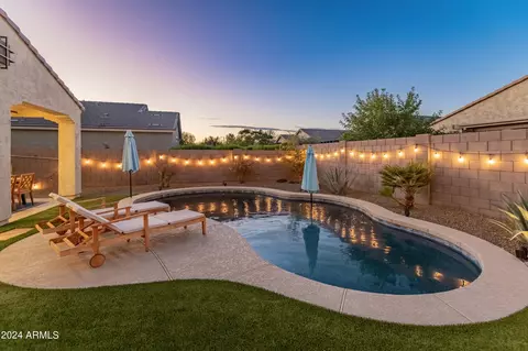 518 E Balao Dr, Phoenix, AZ 85085 photo 16