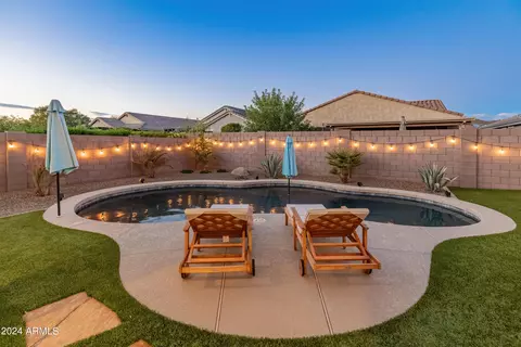 518 E Balao Dr, Phoenix, AZ 85085 photo 15
