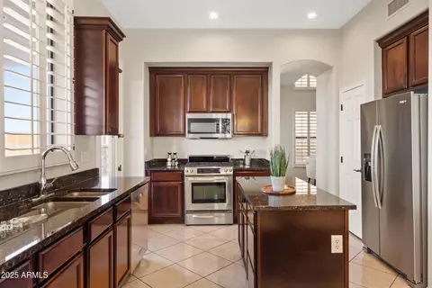 Kitchen - 2742 N Augustine --, Mesa, AZ 85207 photo 2 of 3