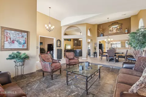 844 W Wagner Dr, Gilbert, AZ 85233 photo 17