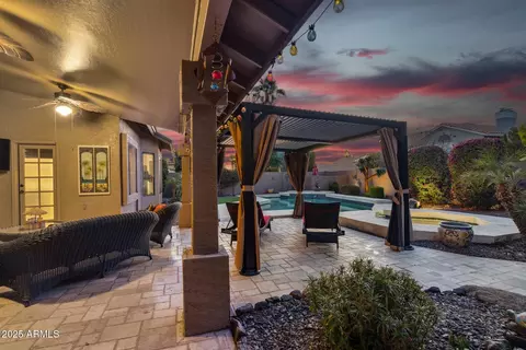844 W Wagner Dr, Gilbert, AZ 85233 photo 9