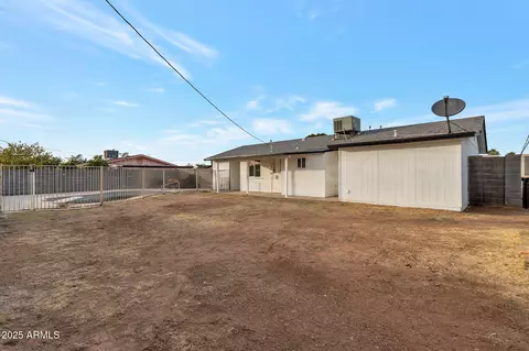 Exterior - 11411 E Crescent Ave, Mesa, AZ 85208 photo 4 of 4