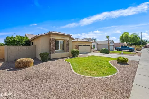 Exterior - 3383 E Santa Fe Ln, Gilbert, AZ 85297 photo 1 of 6