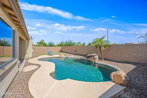 Exterior - 3383 E Santa Fe Ln, Gilbert, AZ 85297 photo 3 of 6