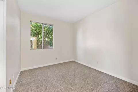 Bedroom - 3383 E Santa Fe Ln, Gilbert, AZ 85297 photo 4 of 4