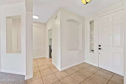 Entry Way - 3383 E Santa Fe Ln, Gilbert, AZ 85297 photo 2 of 5