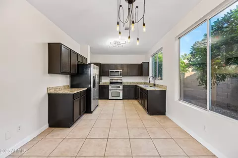 Kitchen - 3383 E Santa Fe Ln, Gilbert, AZ 85297 photo 1 of 3
