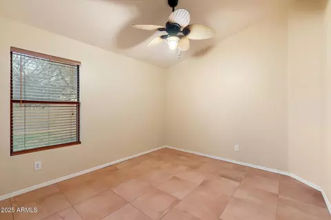 1157 E Liberty Ln, Gilbert, AZ 85296 photo 22
