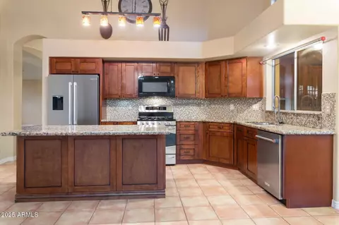 1157 E Liberty Ln, Gilbert, AZ 85296 photo 11