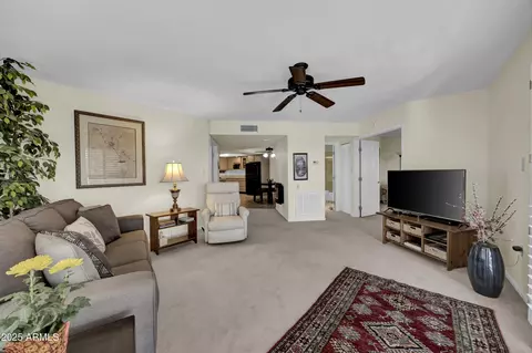 17404 N 99th Ave #205, Sun City, AZ 85373