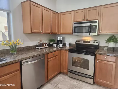 Kitchen - 2441 W Beverly Rd, Phoenix, AZ 85041 photo 2 of 2