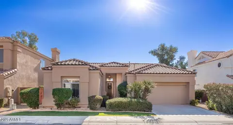 1942 W Peninsula Cir, Chandler, AZ 85248