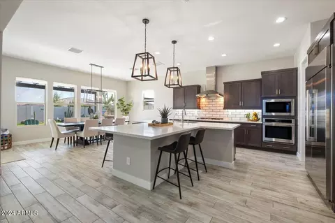 3015 E Daley Ln, Phoenix, AZ 85050 photo 6