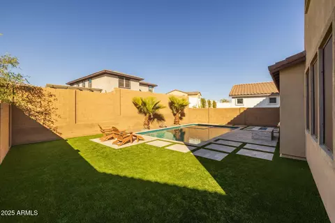 Exterior - 9846 E Resistance Ave, Mesa, AZ 85212 photo 8 of 12