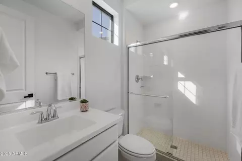 Bath - 9846 E Resistance Ave, Mesa, AZ 85212 photo 2 of 2