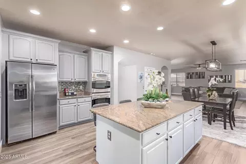 2626 E Bear Creek Ln, Phoenix, AZ 85024 photo 12