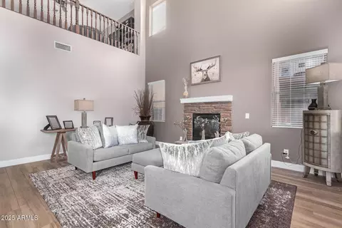 2626 E Bear Creek Ln, Phoenix, AZ 85024 photo 8