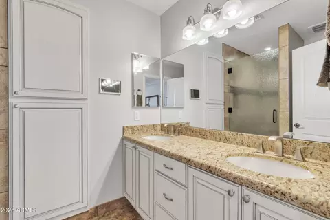 Bath - 2344 N Raven --, Mesa, AZ 85207 photo 1 of 8