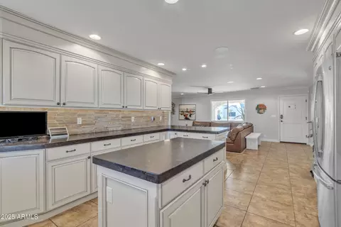 Kitchen - 2344 N Raven --, Mesa, AZ 85207 photo 7 of 7