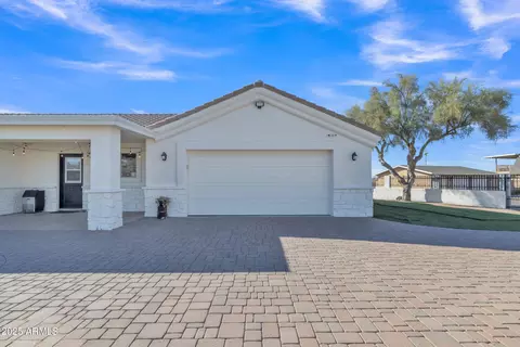 Exterior - 2344 N Raven --, Mesa, AZ 85207 photo 4 of 21