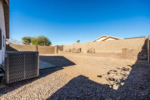 9916 E Dolphin Cir, Mesa, AZ 85208 photo 23