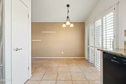 9916 E Dolphin Cir, Mesa, AZ 85208 photo 10